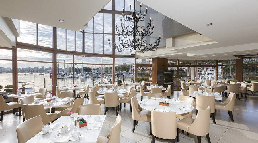 Hotel Dining Contract Furniture Installation